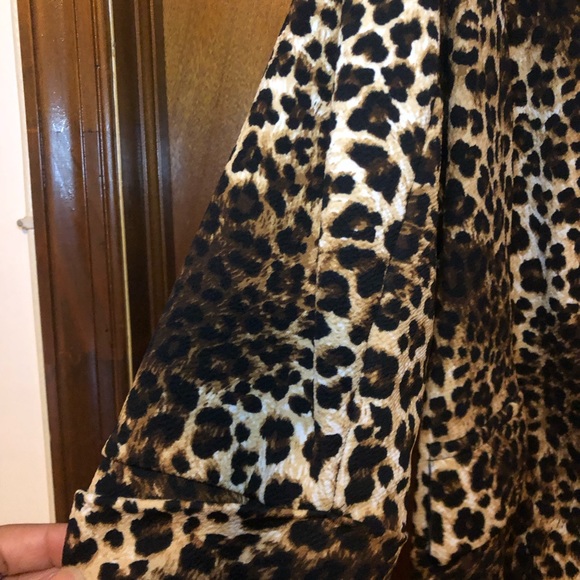 Leopard Jacket - Picture 6 of 7